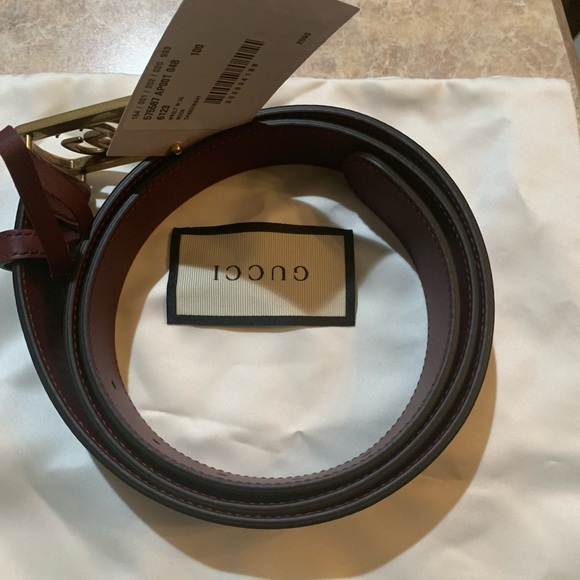 Sexy Burgundy belt with double G hardware. Size 100cm